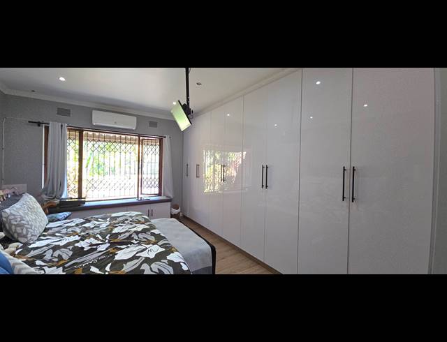 3 BEDROOM SIMPLEX FOR SALE IN MALVERN